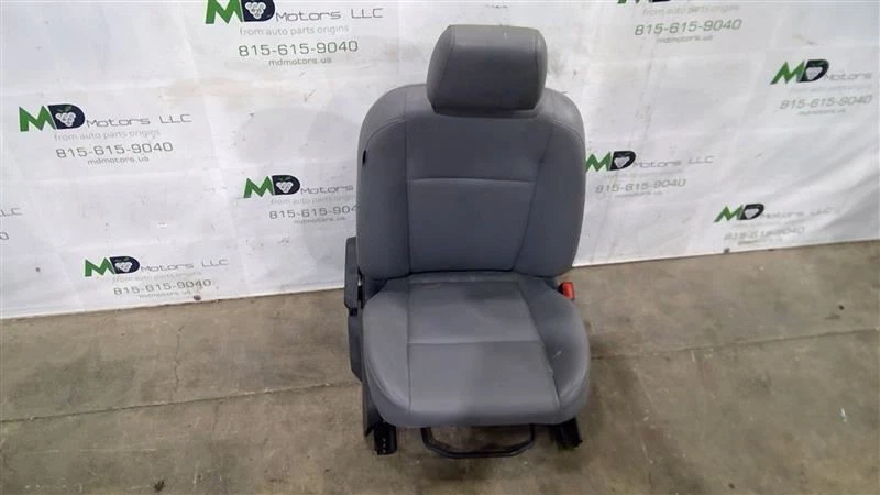Ford Transit 350 2018-2020 asiento del pasajero delantero derecho OEM HK4Z9964416KJ Foto 3 de 4
