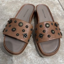 Donald Pliner Cailo Leather Wedge Camel Brown Studded Sandals Slides   Sz 7 NEW