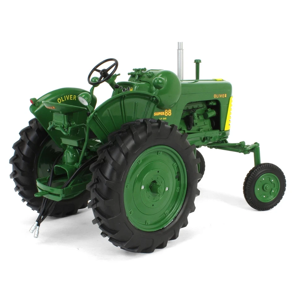 1/16 High Detail Oliver Super 88 High Crop LP-Gas Tractor w/ Green Wheels SCT448 - Image 3 of 4