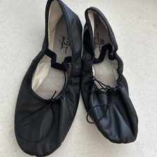 SPOTLIGHTS Ballet Shoes Black Full Sole Large Child/Adult Size 7 EUC
