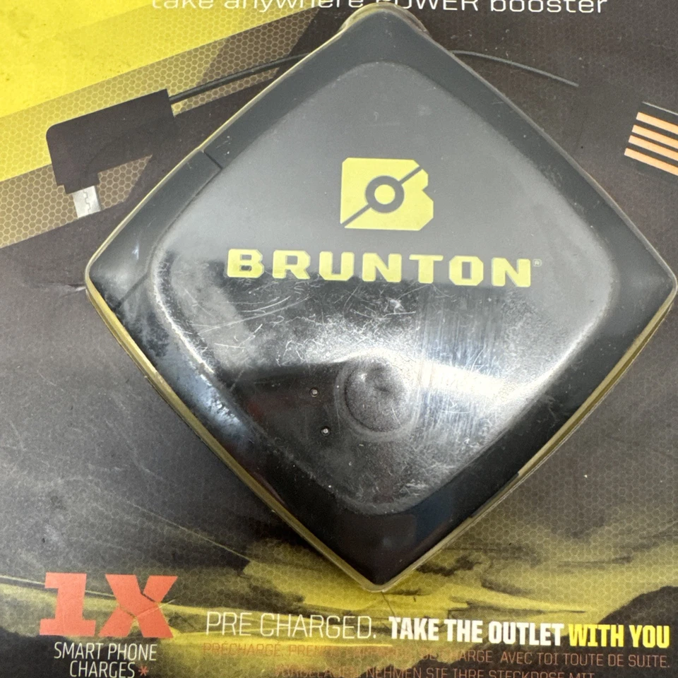 CARGADOR DE TELÉFONO DE EMERGENCIA BRUNTON PULSE 1500 Negro Foto 3 de 4