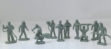Marx Cape Canaveral Toy Soldiers Lot Of 11 Vtg Raised Base Pose Mix Light Green