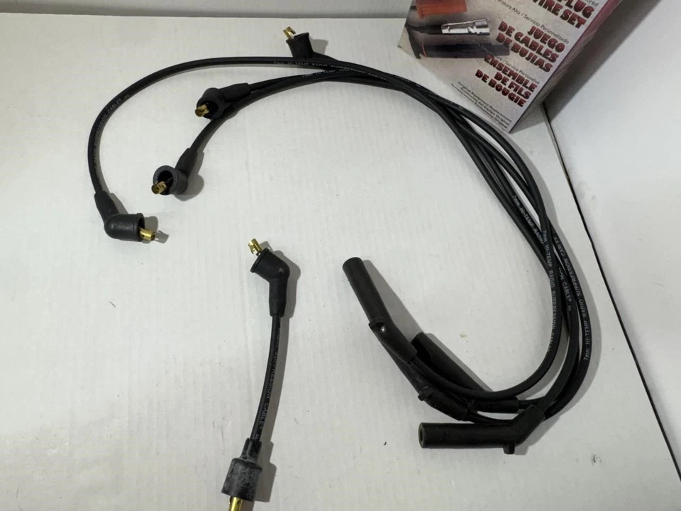 Juego de cables de bujías Federal 4681 87-94 Dodge Colt Hyundai Excel 1,5 L Foto 2 de 3