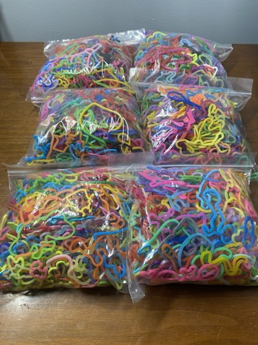 300 Silly Bandz bracelets – Preowned Mixed Themes & Colors 1 Bag Each
