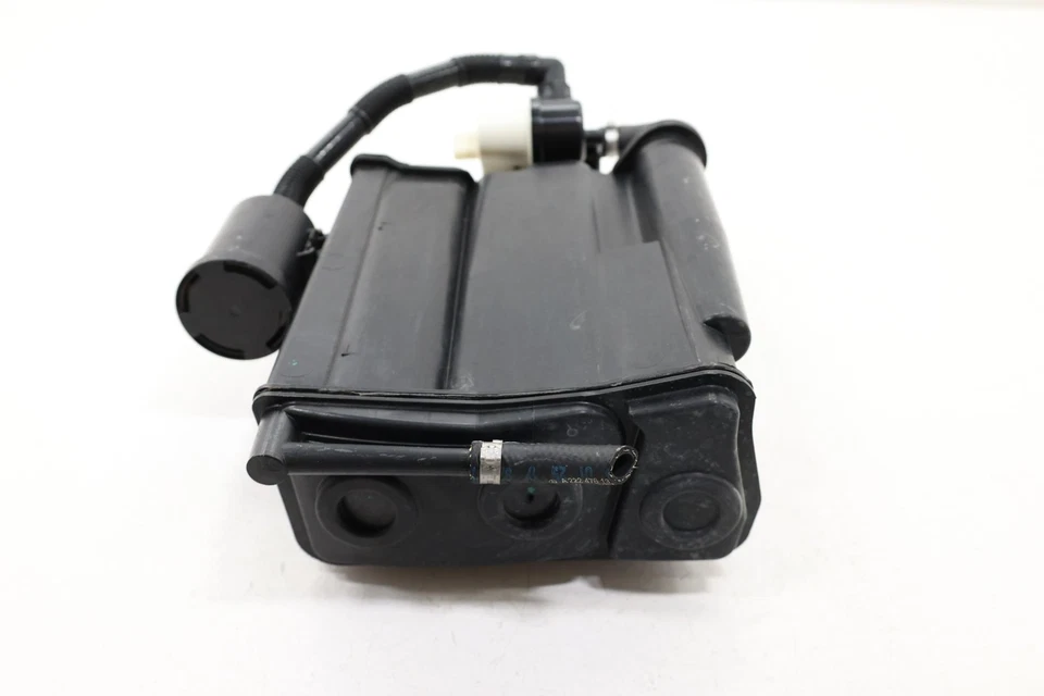 Mercedes S450 W222 2018-2020 evaporador bote de vapor de combustible OEM A2224701400 Foto 3 de 4