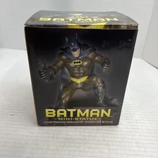 DC Direct Batman Limited Edition Mini-Statue