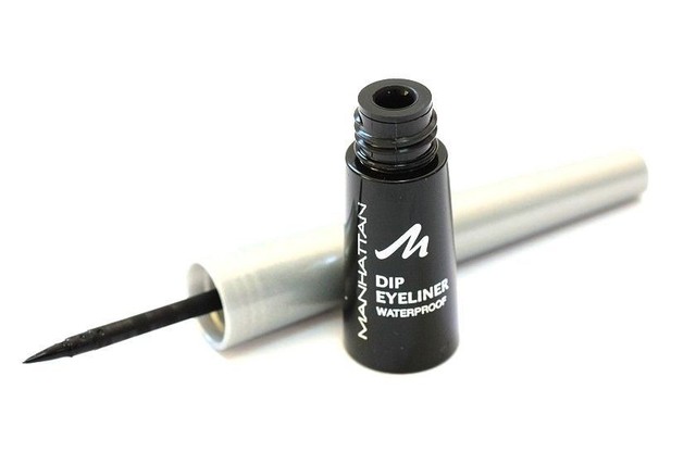 dip eyeliner