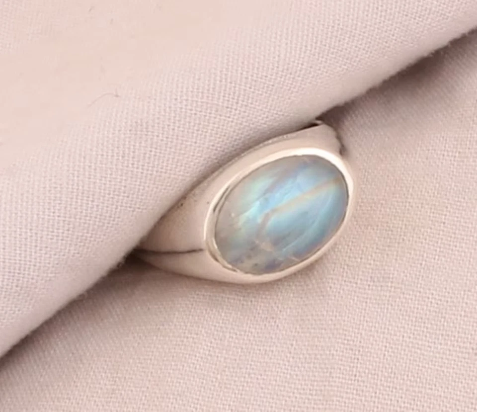 Anillo llamativo de plata de ley 925 maciza con piedras preciosas ovaladas de piedra lunar arco iris Foto 2 de 4