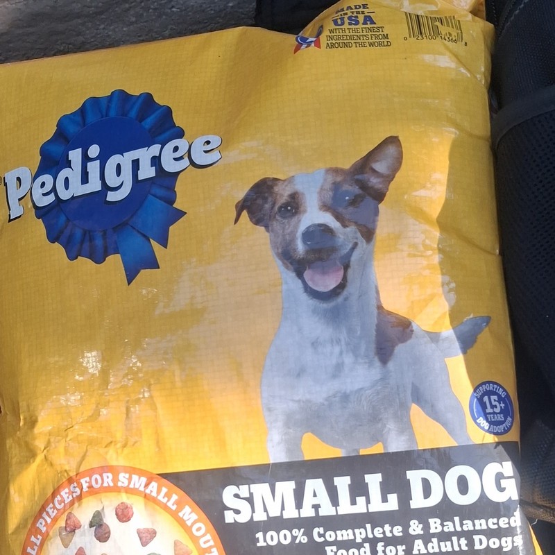 Pedigree Small Dog Adult Chicken Dry Food Supports Vitality & Healthy Coat