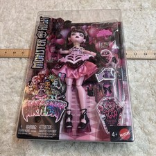 Monster High Scary Sweet Birthday Draculaura Doll Mattel #JBG74