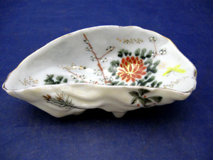 Vintage porcelain Individual Oyster Shooter -Floral Decor - Rare