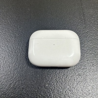 Apple AirPods Pro 1st Gen MagSafe Case A2190 & Buds A2083 A2084 - For Parts Only