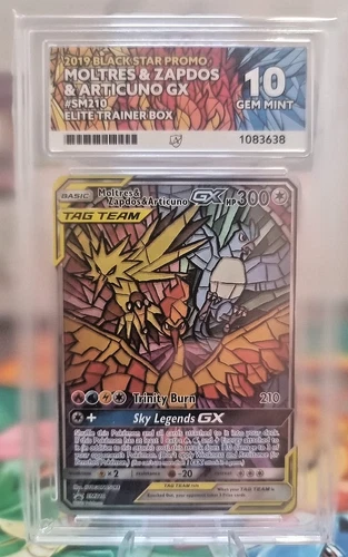 ACE 10 Moltres & Zapdos & Articuno GX Sm210 Graded