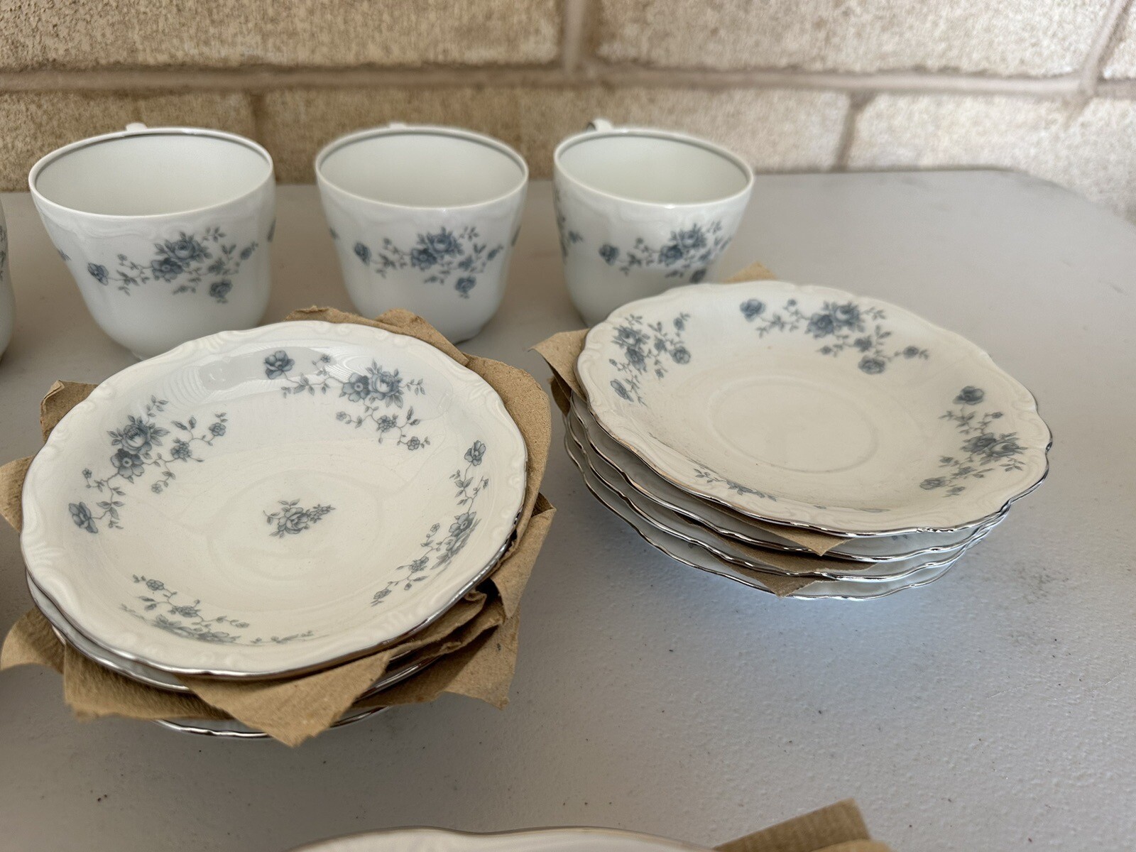 Johann Haviland Bavaria Germany Fine China 20 Piece Set Blue Garland