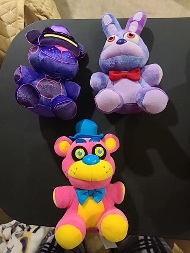 Five Nights at Freddy's, 3 total Plushies