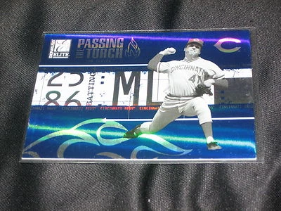 TOM SEAVER REDS HOF LEGEND LIMITED EDITION AUTHENTIC BASEBALL CARD RARE /500 - Photo 1/2