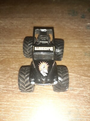 Hot Wheels Monster Jam Truck 1/64 Die-cast Metal Base Small Hub Black Smith