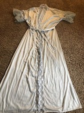 Ballet New York Vintage Sheer Robe Sea Foam Green w/Lace Medium Nylon wonky hem
