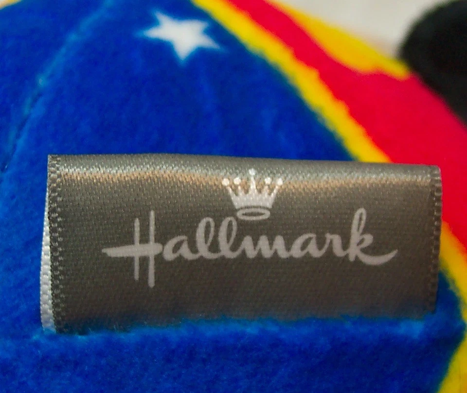 HALLMARK FLUFFBALLS DC Comics MUJER MARAVILLA BOLA DE PELUCHE ADORNO Juguete de Peluche NUEVO Foto 4 de 4