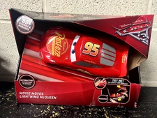 Disney Pixar Cars 3 Movie Moves Lightning McQueen Interactive NEW NOT WORKING!