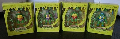 TMNT ULTIMATES SET OF 4 MUTAGEN OOZE GLOW IN THE DARK 7 INCH FIGURE SUPER7