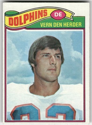 1977 Topps Vern Den Herder #233 Miami Dolphins
