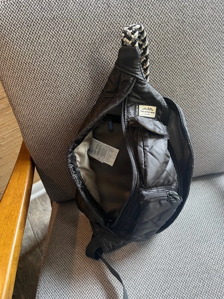 Kavu веревки Puff слинга сумка в черном - Изображение 4 из 4