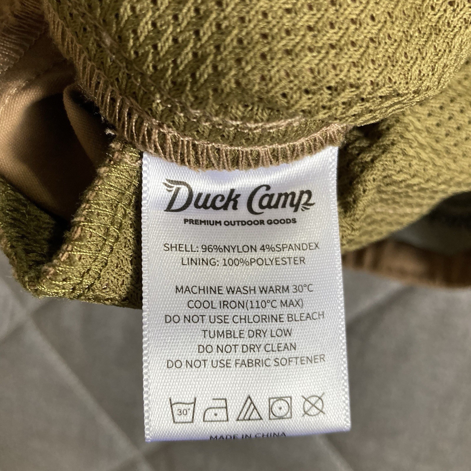 Duck Camp Tracker Khaki Pants Men’s Medium 32x31 Nylon Stretch Outdoors Hiking