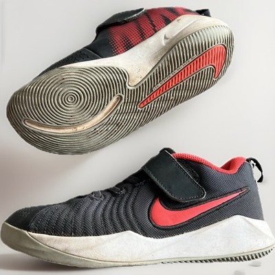 Nike Team Hustle Quick 2 Kinder Sneaker Klettverschluss Schwarz Rot Größe 35