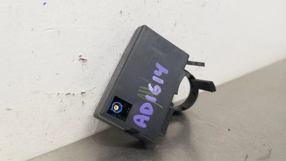 15 MÓDULO DE CONTROL DE SEGURIDAD JEEP WRANGLER JK JKU 68140642AE Foto 3 de 4