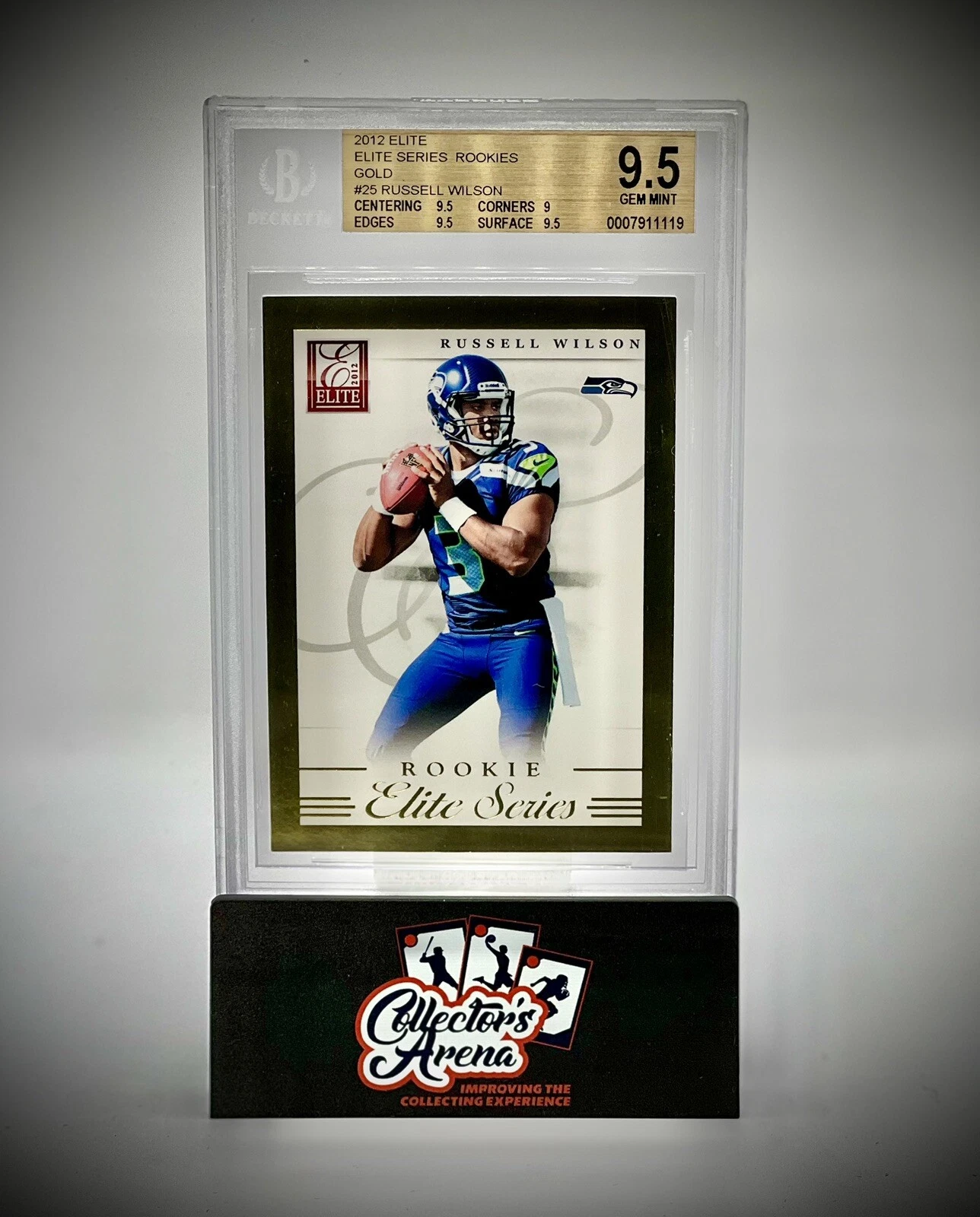 Russell Wilson Panini Elite Rookie Elite Series #25 Gold