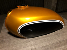 Réservoir et caches latéraux Honda CB500 Four Candy Or