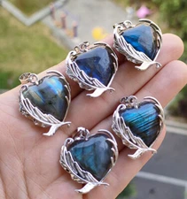 10pcs Natural Labradorite Gems Heart Leaf Pendants Magic Reiki Amulet Lucky