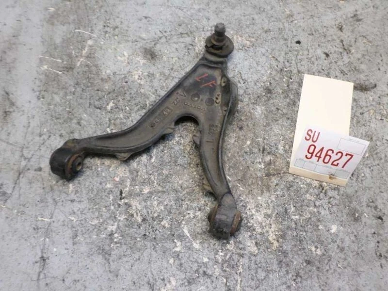 Brazo de control inferior suspensión delantera izquierda Volvo S70 1998-2000 sedán Foto 4 de 4