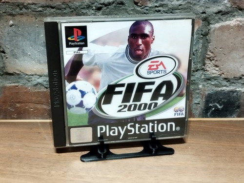 Sony Playstation 1 - FIFA 2000 - Boxata con manuale