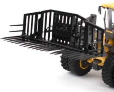 1/32 scale,JCB AGRI Folding Grass Fork (Fits Volvo L60H), AT  New UK