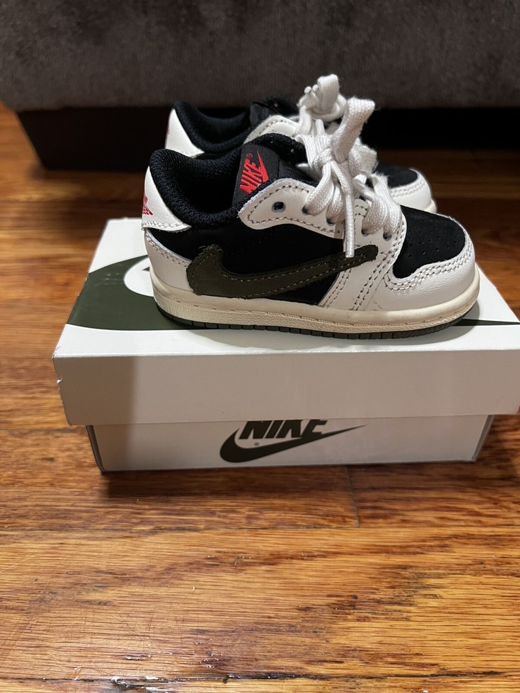 Nike Air Jordan 1 Low Travis Scott OLIVE  Toddler Sz 4c Kids