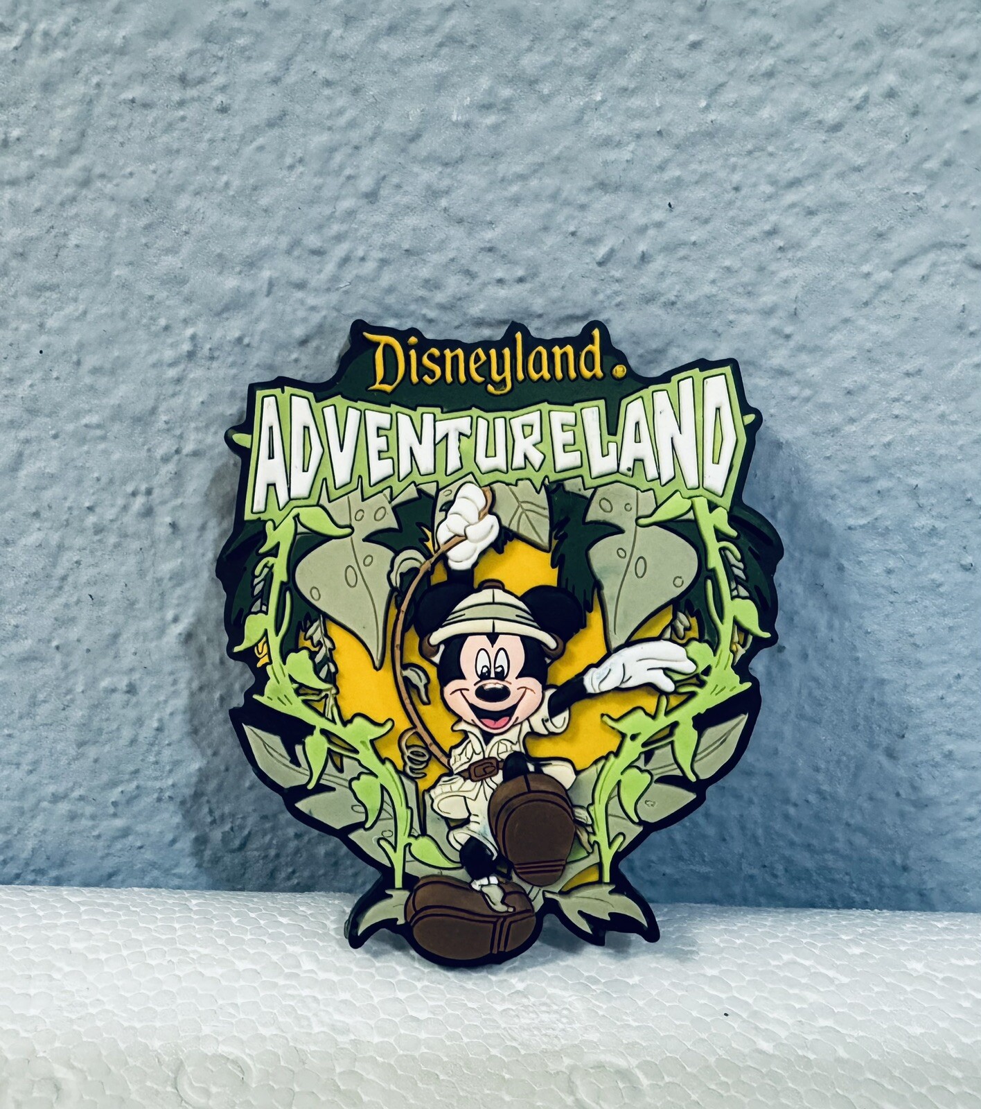 VTG Disneyland Adventureland Fridge Refrigerator Magnet Rubber Mickey Safari 3D