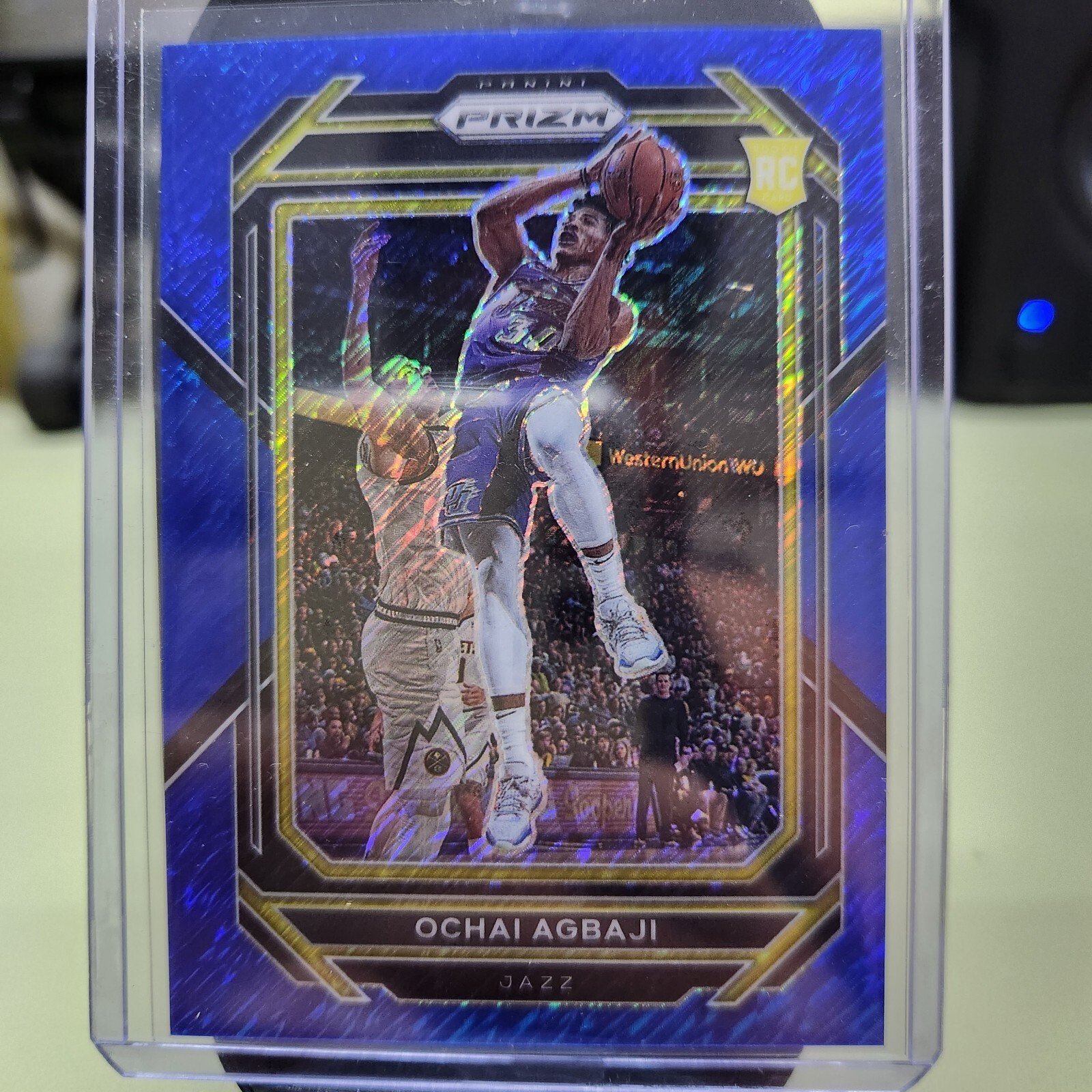 2022/23 Panini Prizm Ochai Agbaji Blue shimmer RC ROOKIE 15/35 FOTL #267 Jazz