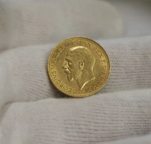 1931-P George V Gold Sovereign — photo from the most recent tracked eBay sale