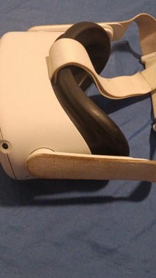 Meta Oculus Quest 2 White Standalone VR Headset