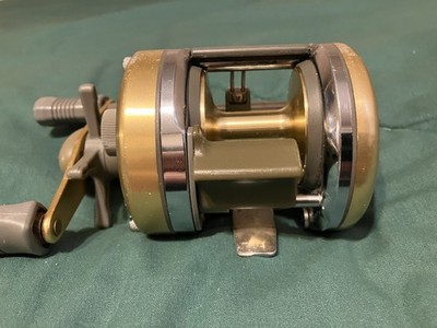 cast master fishing lure Acme Kastmaster 3 oz Chrome CAV Reel Combo Abu Garcia Color:YELLOW GREEN W/RED EYE Their balanced