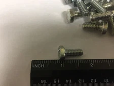 New Qty (50) 1/4-20 X 5/8" Long Hex Head Grade 5 Screws, Zinc Plated