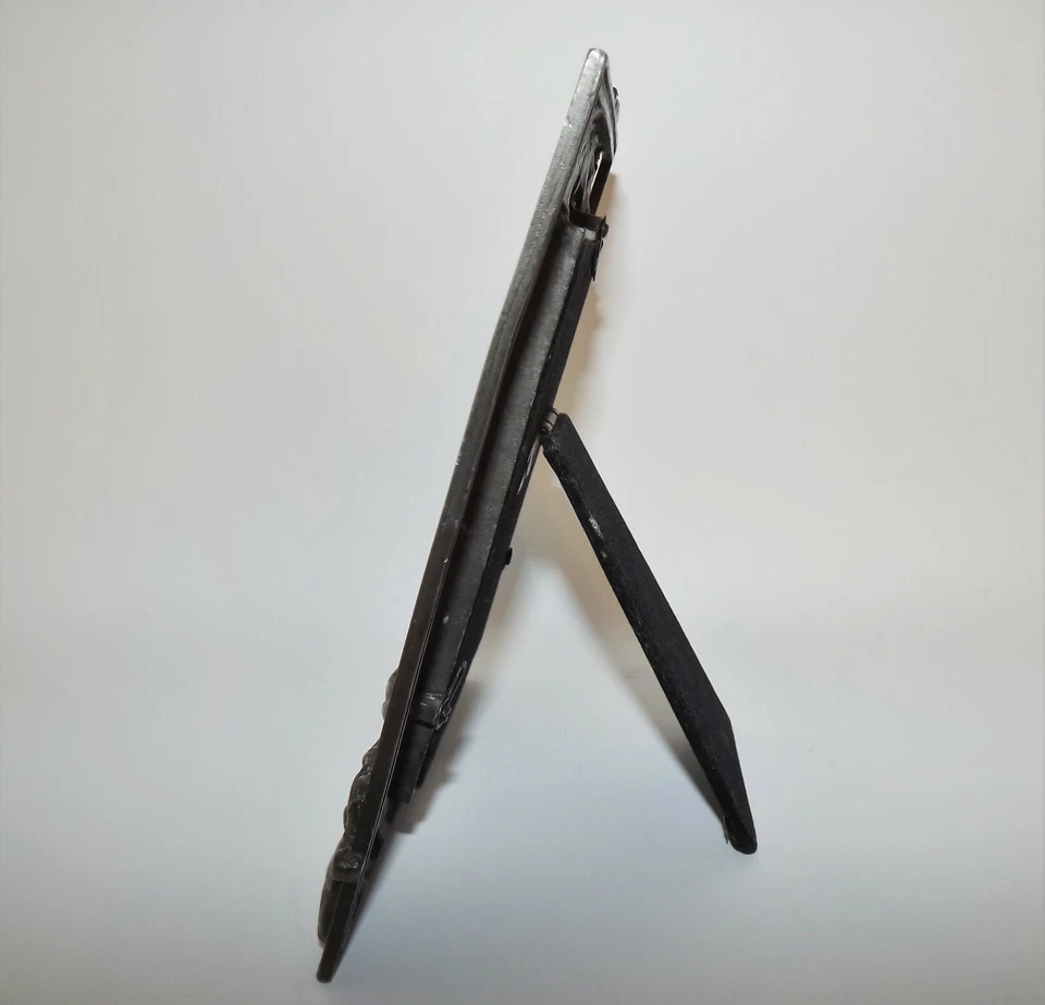 Ornate Art Deco Hand Cast Pewter HEAVY Floral Picture Frame - Image 4 of 4