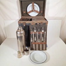 Antique 1900s Auto Car 4 Person Picnic Set Box KER Sweden / American Thermos Co