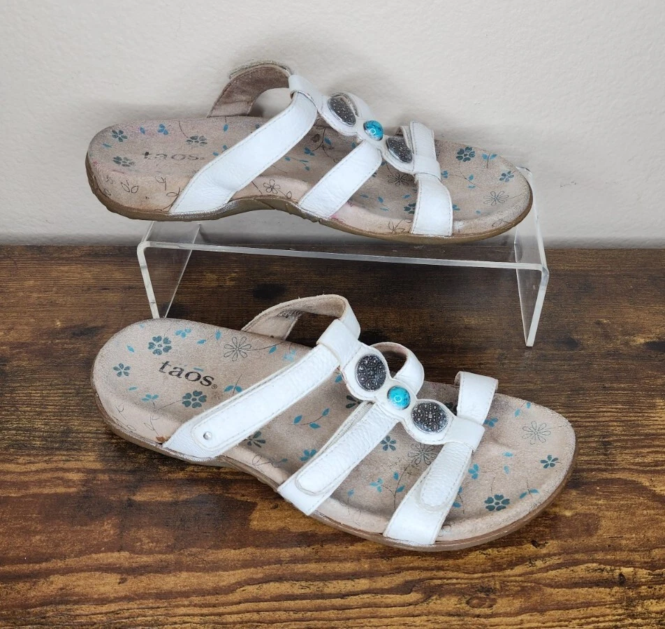 Taos Prize White Leather Slip On Sandals Women s Size 7 See