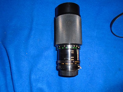 SOLIGOR NO.381087570 ZOOM +MACRO 75-250MM ZOOM CAMERA JAPAN MADE LENS WITH CASE 