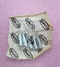 Lot of 5 Dialco Dialight 507-4537-0937-640 - Neon Indicator, 105-125VAC/DC 0.3mA