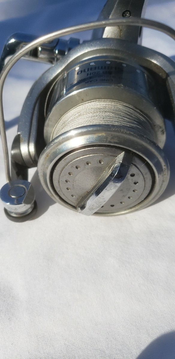 SHIMANO Fresh Water Reel AERNOS 4000 Very Good Condition