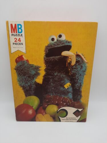 MB 4670-5 24pc Sesame Street Muppets Puzzle Vintage 1977 NOS Sealed Cookie USA